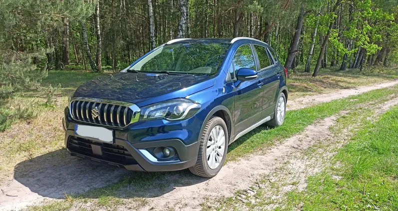 łódzkie Suzuki SX4 cena 56000 przebieg: 110000, rok produkcji 2017 z Pabianice